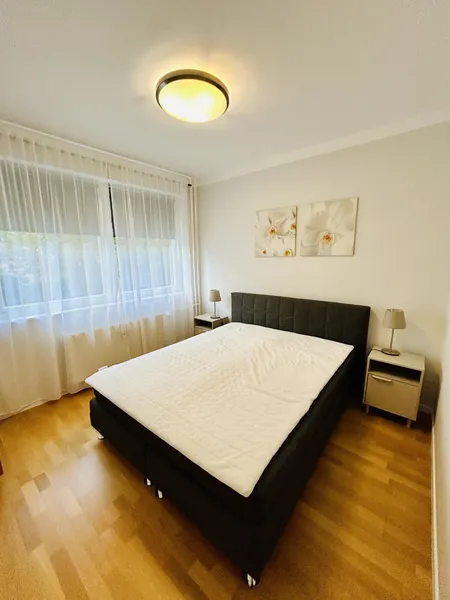 2-Zimmer-Wohnung mit Balkon in Berlin-Friedenau — photo 1